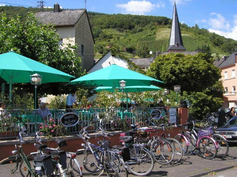 Panorama-Café MOSELGARTEN Alf Exterior foto
