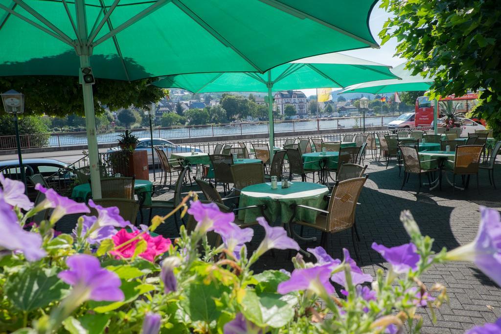 Panorama-Café MOSELGARTEN Alf Exterior foto