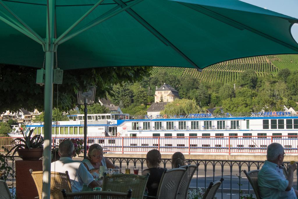 Panorama-Café MOSELGARTEN Alf Exterior foto